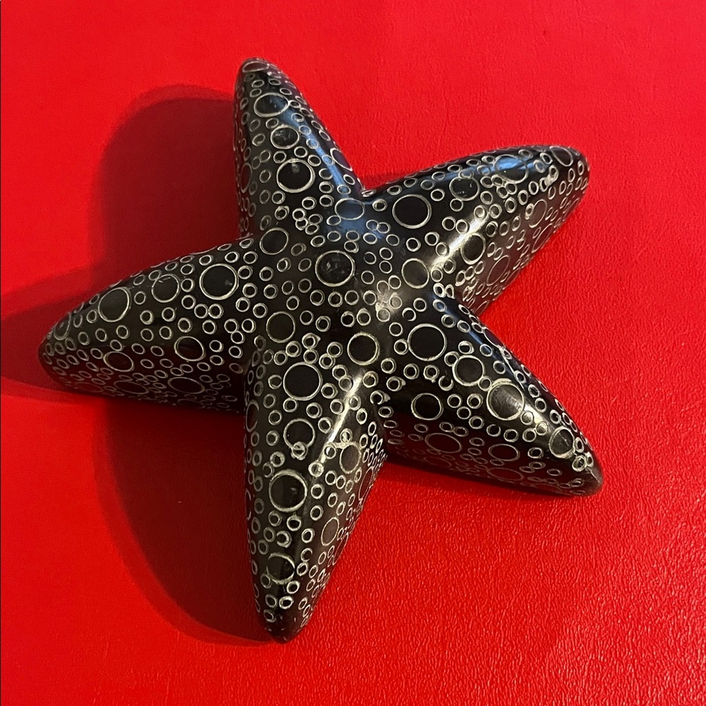 Black and White Starfish Decor Made in India 6.5”W1.75”H